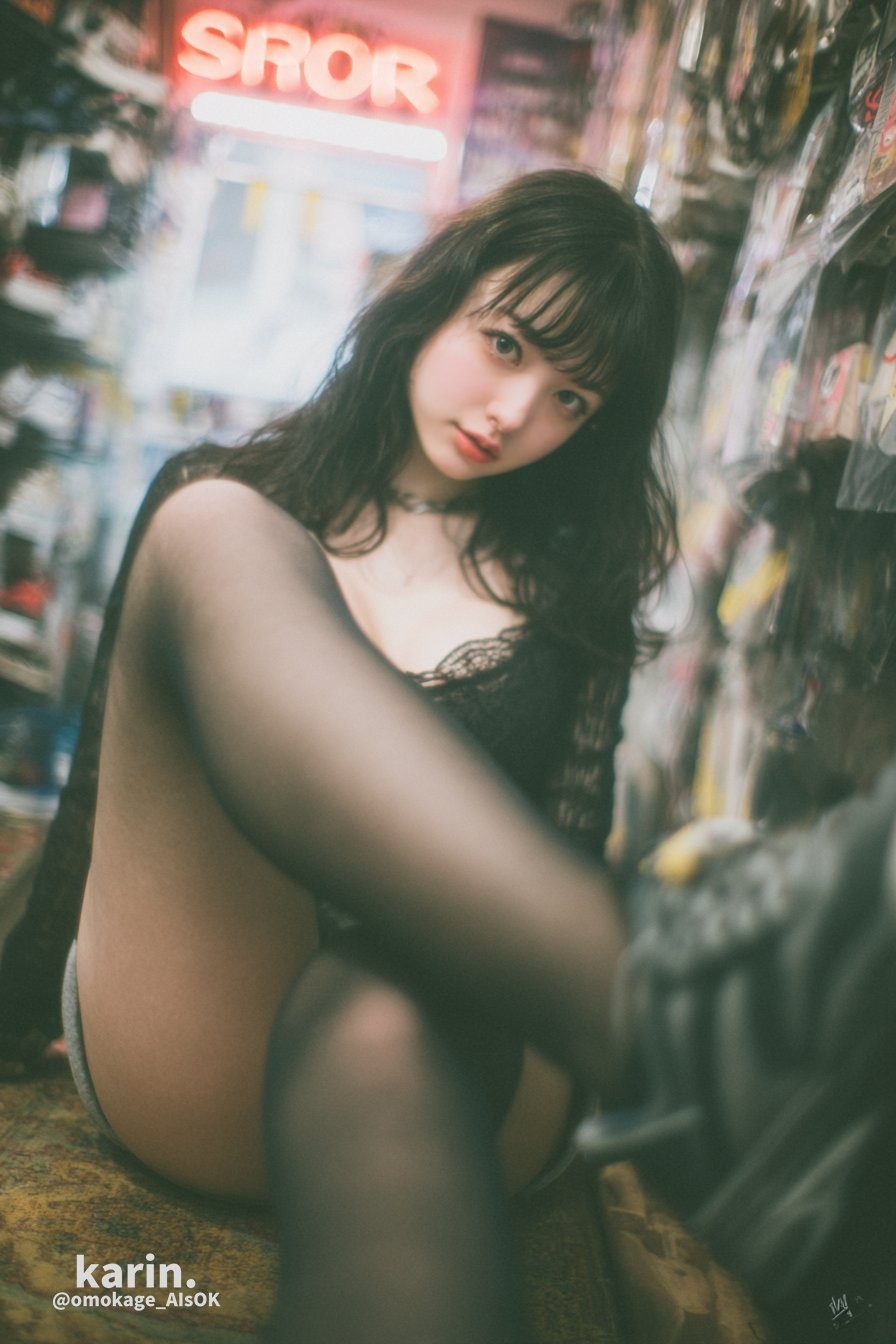 有点像王小雨